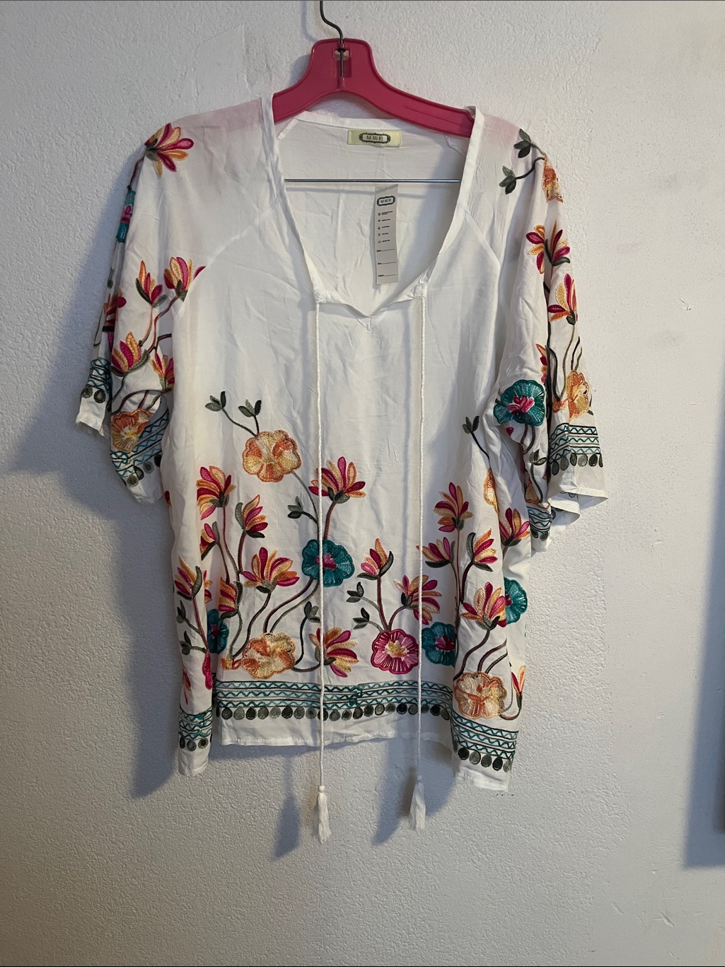 Embroidered White Floral Tunic With Tassel Tie